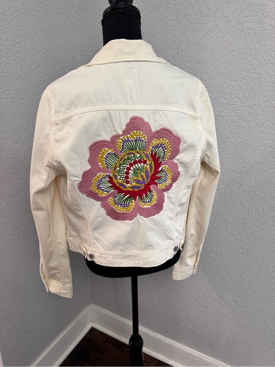 Lucky Brand Jackets & Blazers - Vintage Lucky Brand Cream Denim Jacket with Pink & Multi-Color Floral Embroidery